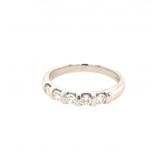Pre Owned Platinum 5 Stone Diamond Ring ZX439